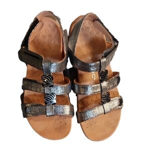 VIONIC AMBER BLACK METALLIC OPEN TOE VELCRO CLOSURE CUSTOMIZED SHOES